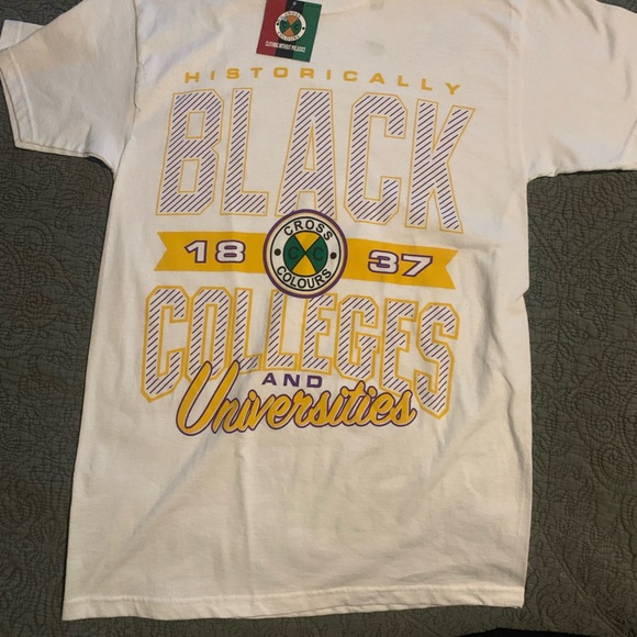 Cross Colours Other - Cross Colours White Short Sleeve Tee